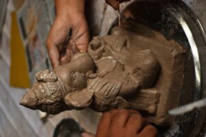 Ganpati-Making-4